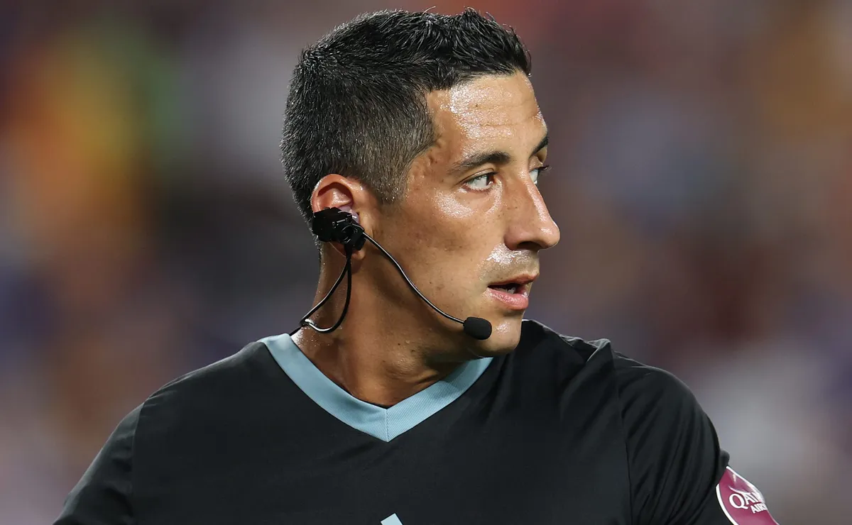 ¿Guardia alta? confirman al árbitro de River vs. Belgrano por el Torneo Apertura