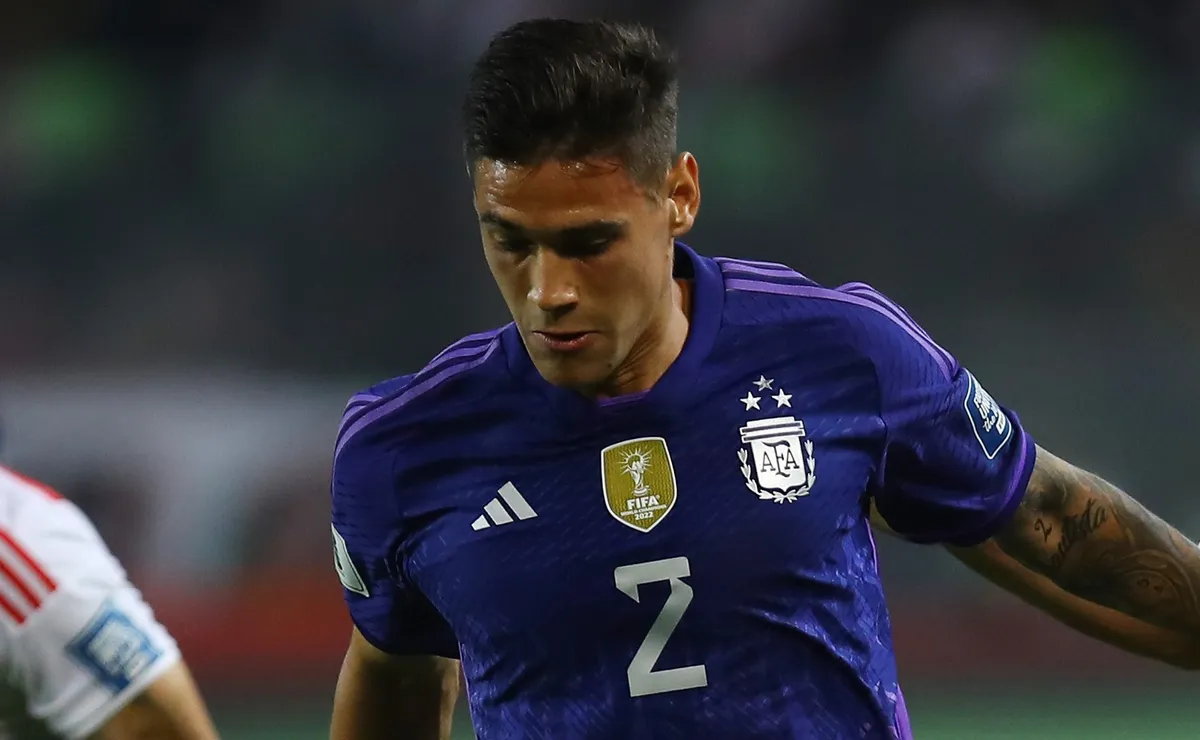 Volvió a ponerse la Albiceleste: Martínez Quarta jugó en la goleada de Argentina vs. Zambia