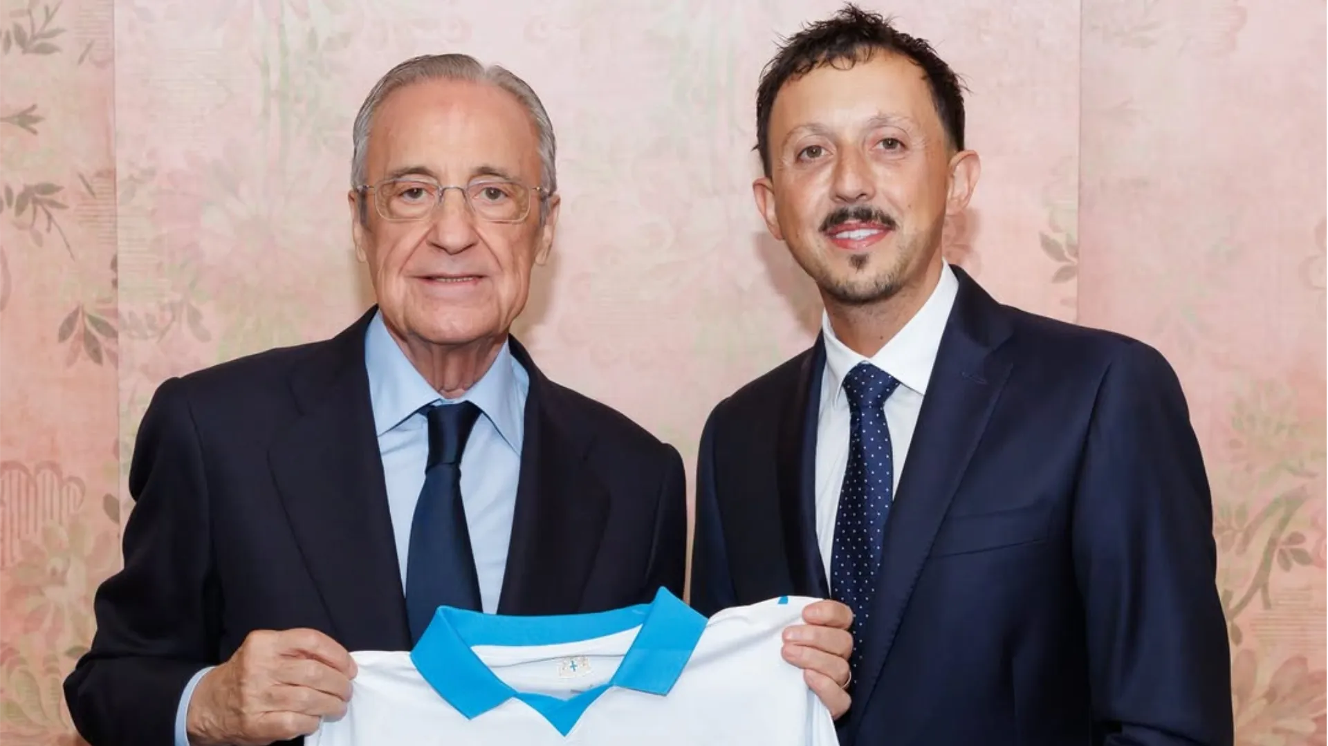 Pablo Longoria junto a Florentino Pérez