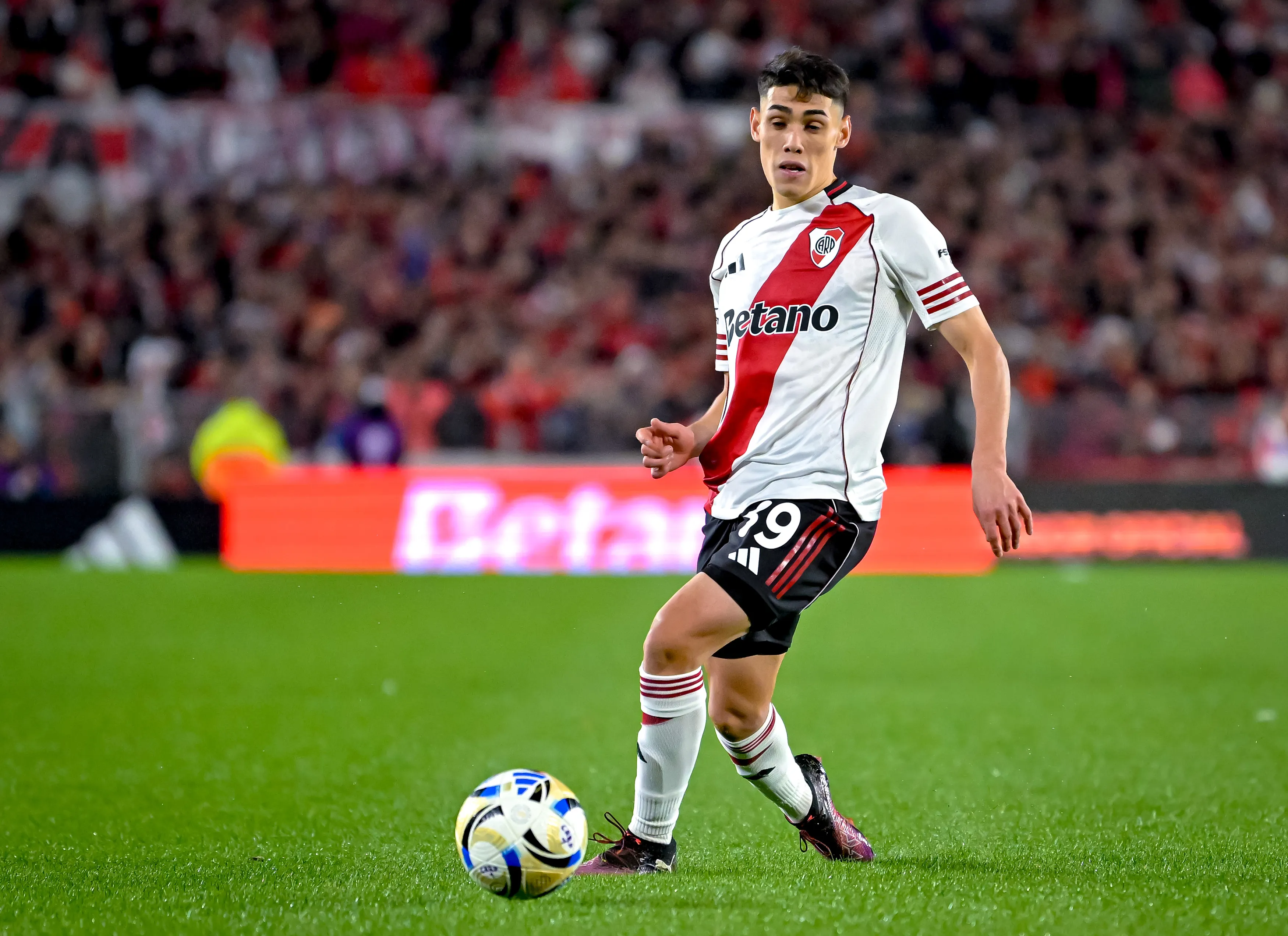 Lencina continuará sin jugar en el ciclo Coudet. (Getty Images)