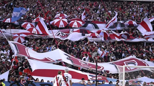 Las tribunas del Monumental palpitaron el Superclásico en el partido Belgrano.