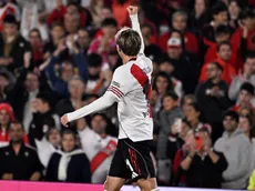 Colidio cambió reprobación por aplausos: cómo lo trató el hincha antes y después del partido con Belgrano