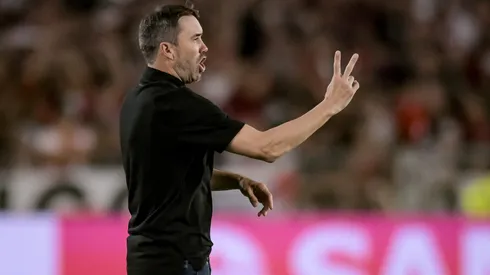 El Chacho define el equipo para el debut, donde está en condiciones de repetir a los 11 del domingo