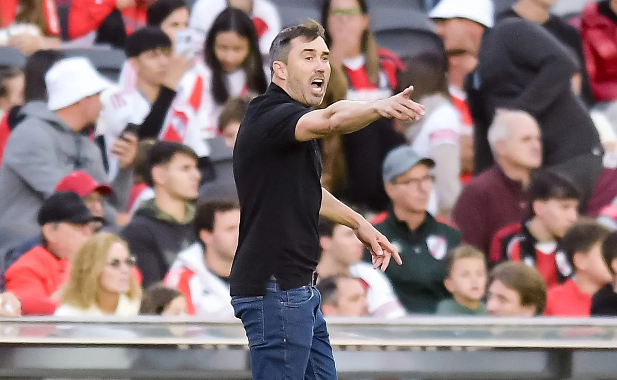 Viajan a Bolivia: los convocados por Coudet para el debut de River en la Sudamericana ante Blooming