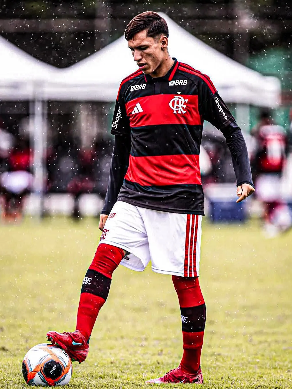 Sayago forma parte de la lista de buena fe de Flamengo junto a otros ex River como De La Cruz y Carrascal.