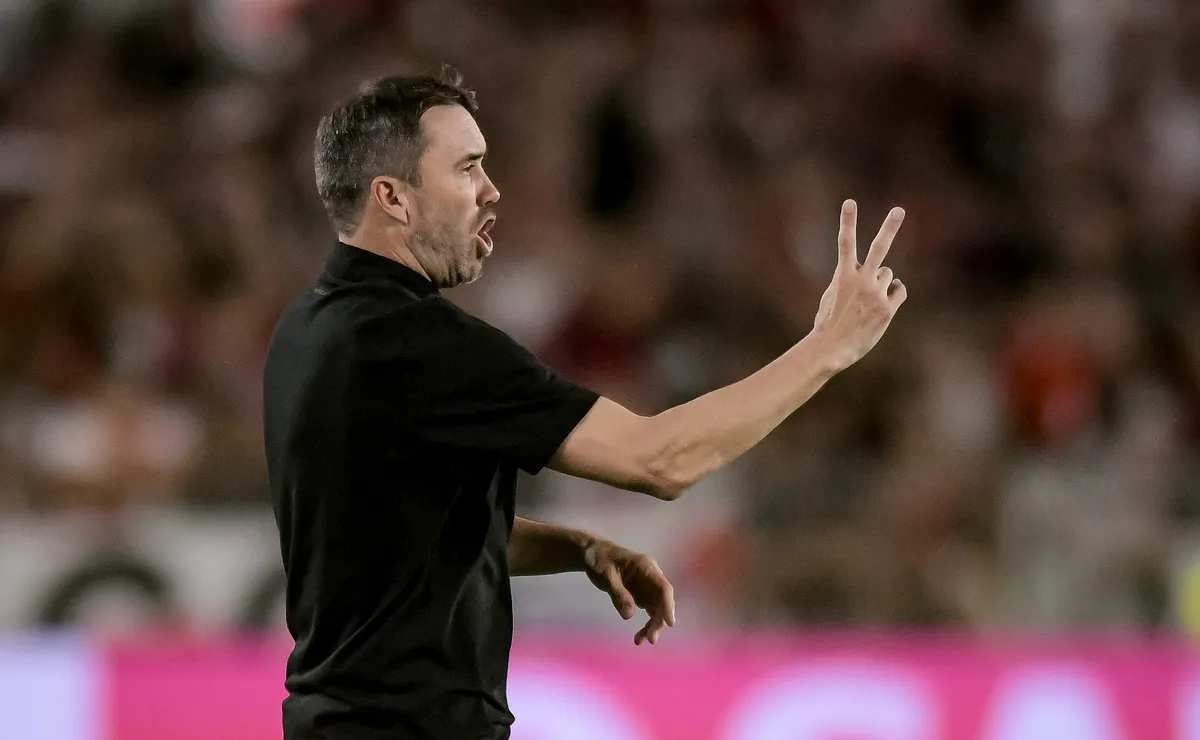 River alternativo: la formación que piensa poner Coudet ante Carabobo pero pensando en Boca