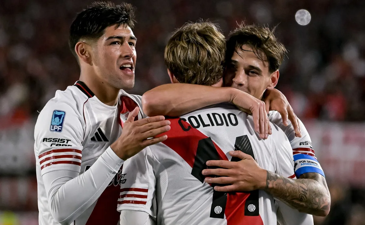 Pronósticos Blooming vs River Plate: el Millonario quiere mostrar su chapa de candidato