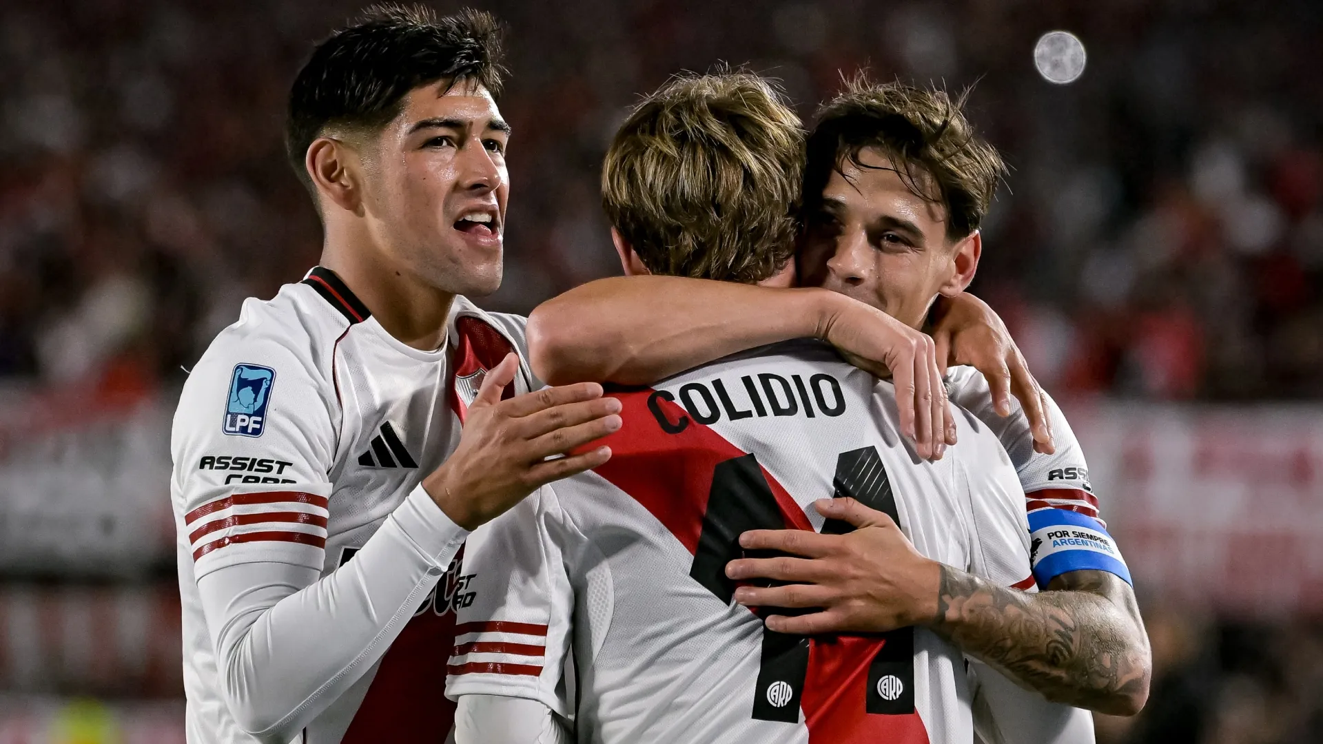 Rive es favorito ante Blooming, pese a ser visitante.