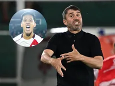 Coudet explicó por qué sacó a Driussi y los cambios vs. Blooming