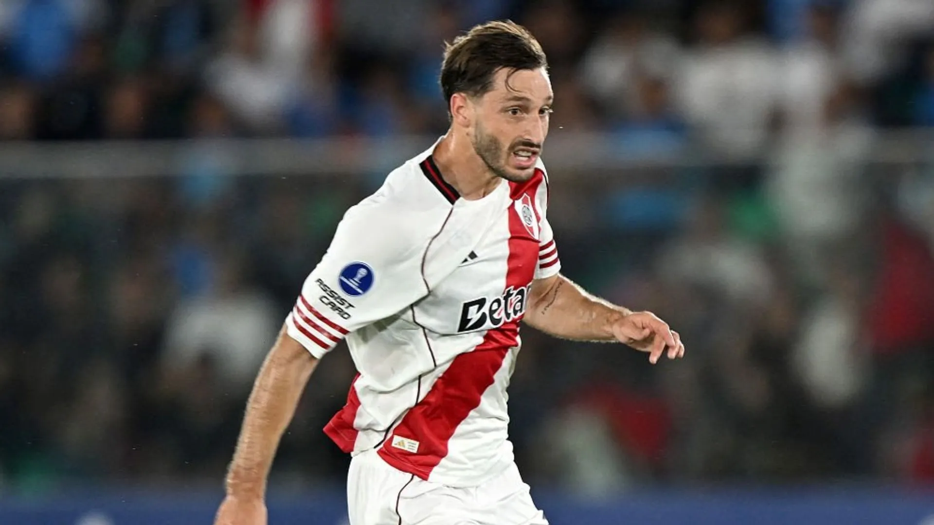 Viña fue nuevamente criticado por los hinchas en las redes sociales. (Getty Images)