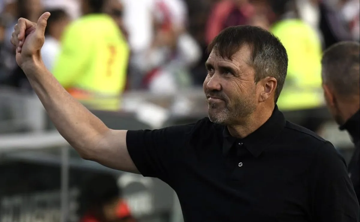 Después de más de 60 años, la histórica marca que igualó Coudet como entrenador de River