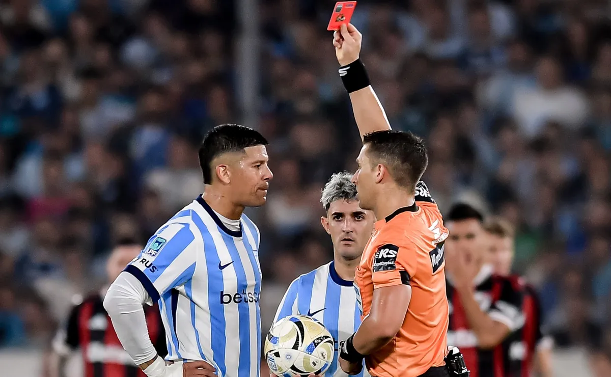 El durísimo informe de Zunino a Rojo tras expulsarlo vs. River.