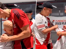 Imposible no llorar: enorme gesto del plantel de River con dos pacientes oncológicos a horas de jugar con Carabobo