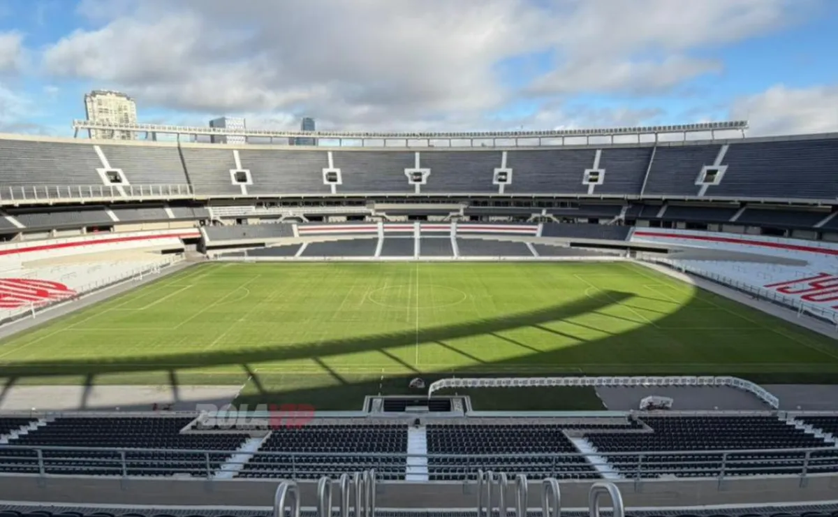 A menos de 48 horas para el Superclásico, así está el campo de juego del Monumental: 