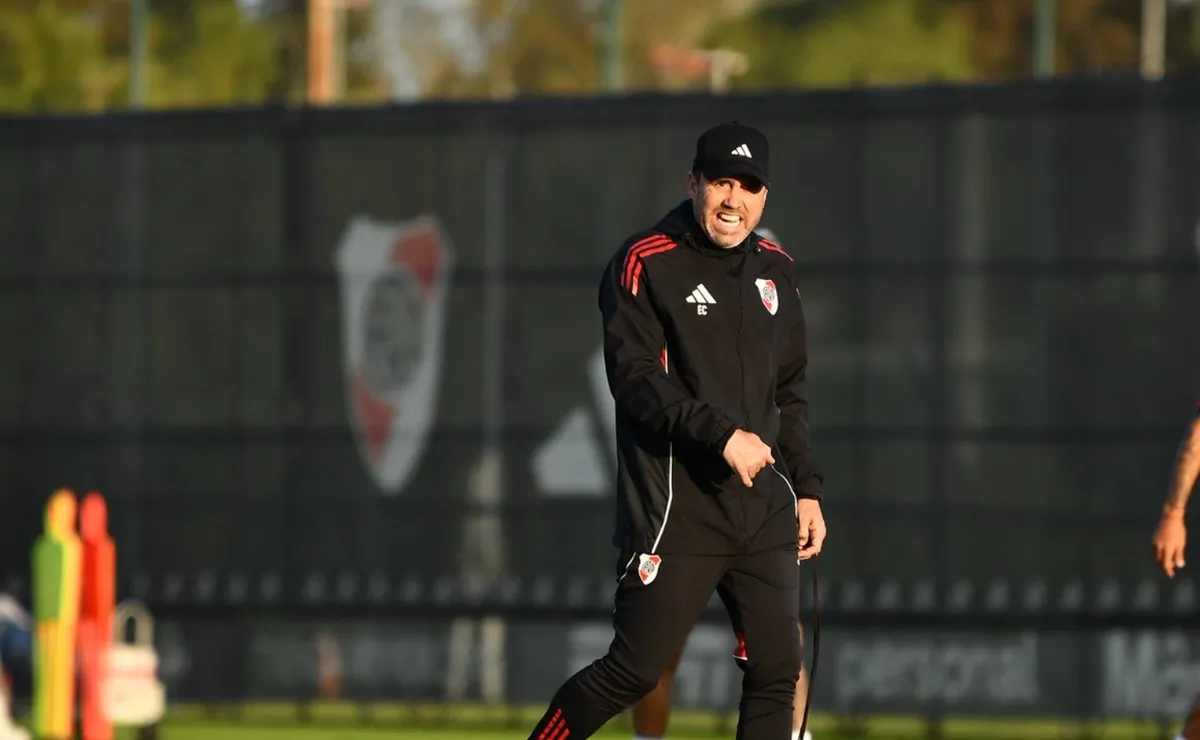 Coudet pasó la escoba en River.
