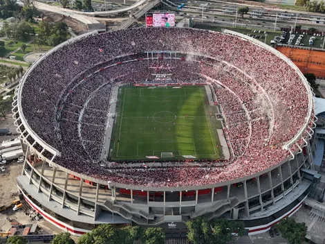 Impresionante: así fue el recibimiento de la hinchada de River en el Superclásico