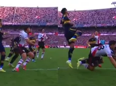 Que no se note tanto: el otro penal para River que Herrera y Paletta en el VAR omitieron en el superclásico