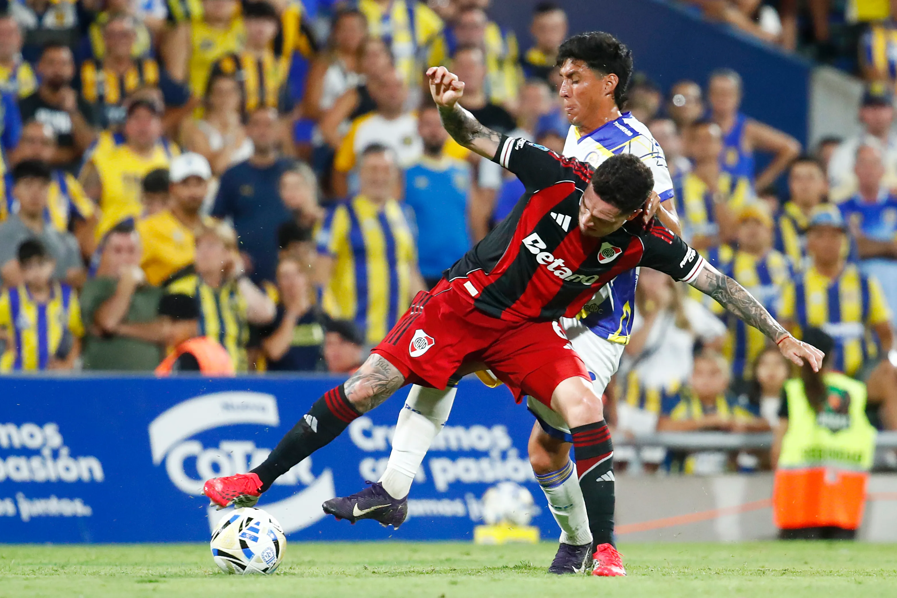 Driussi jugó 45 minutos en River vs. Central y tuvo que salir en el entretiempo.