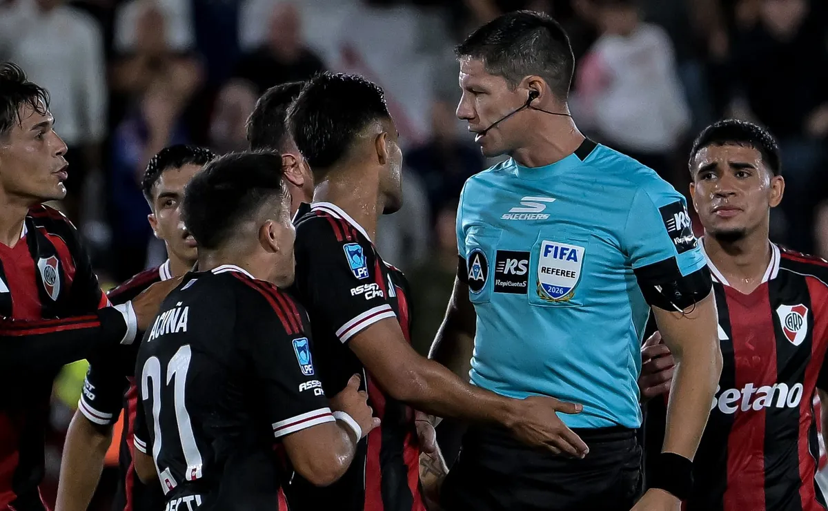 Ramírez dirigirá a River por cuarta vez este año.