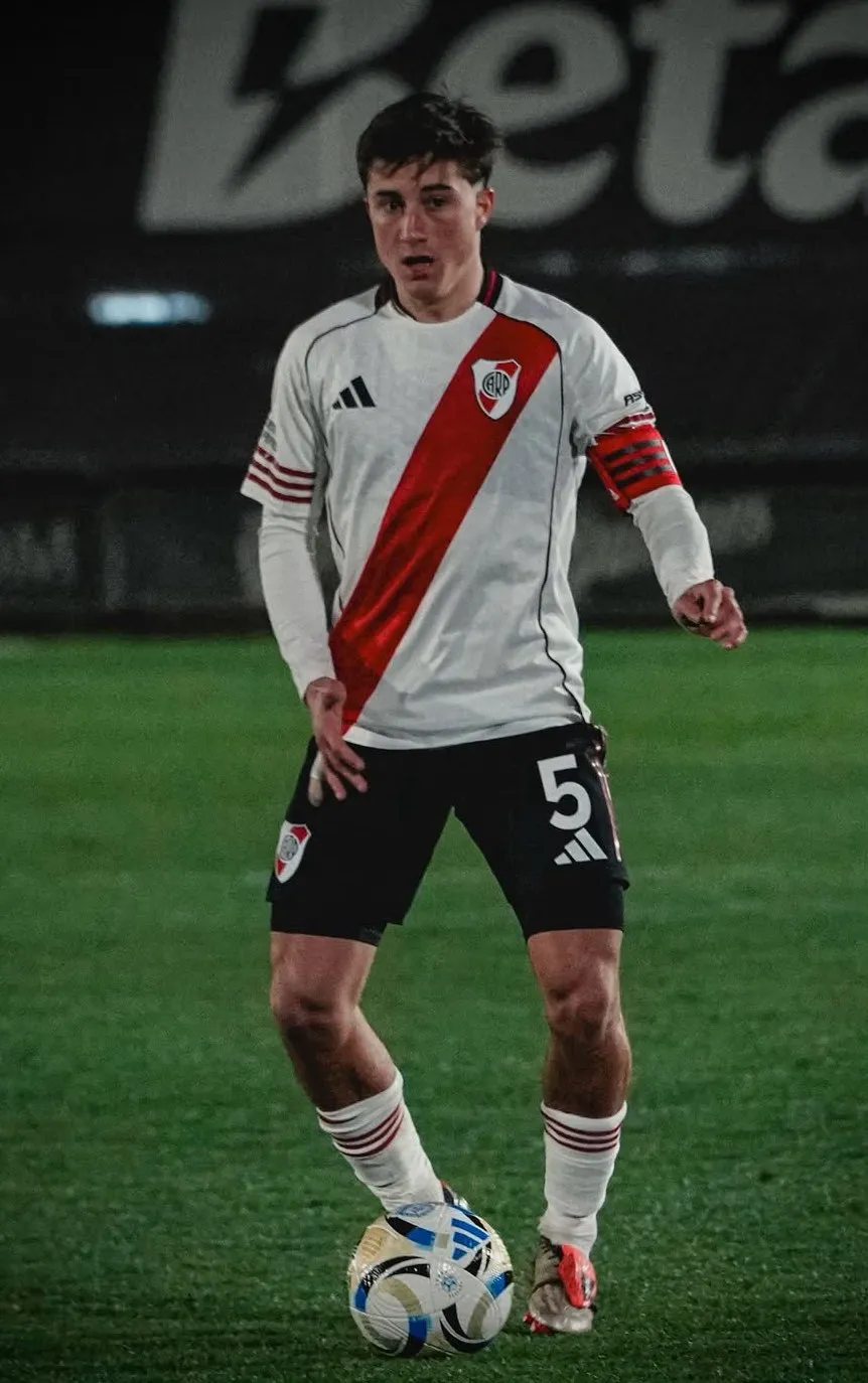Agustín de la Cuesta jugó un partido en Primera.