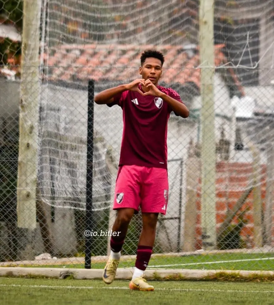 Spiff llegó a Reserva a base de goles en Sexta y Quinta.