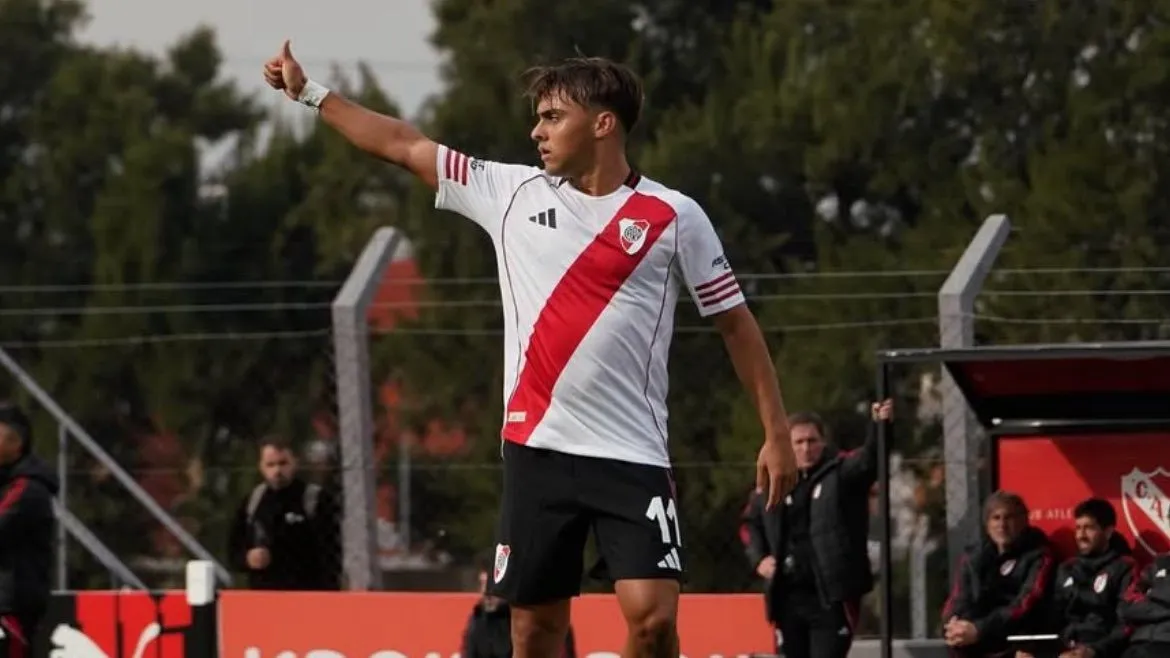 Woiski jugó 15 partidos y metió dos goles con la Reserva de River.