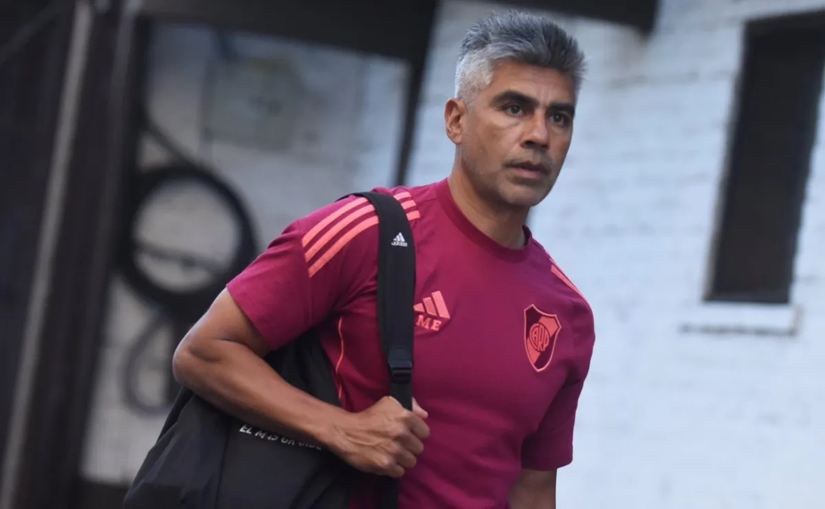Escudero confirmó el once inicial para visitar a Boca por el Torneo Proyección.