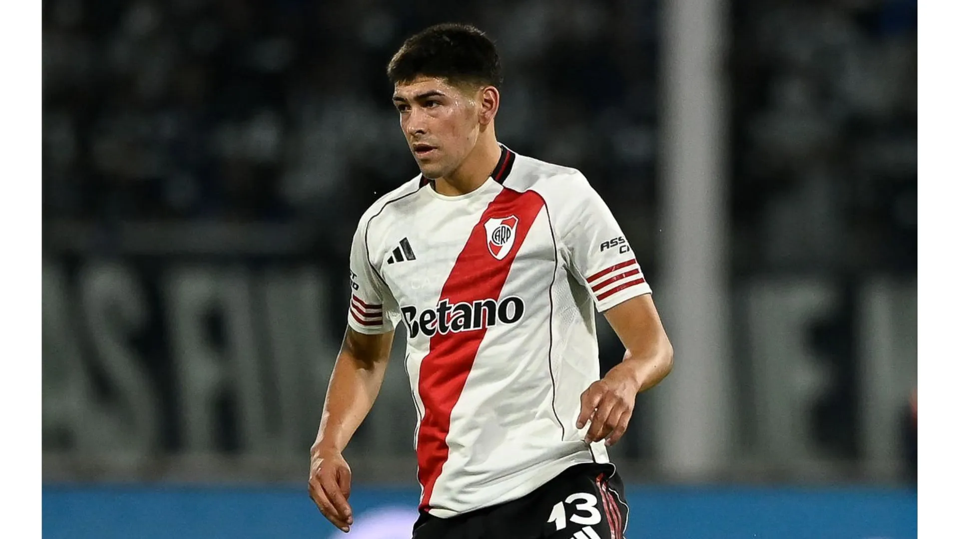 Rivero fue citado pero no sería titular.