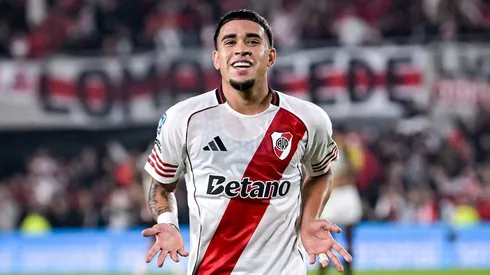 El ecuatoriano marcó su primer gol con el manto sagrado.