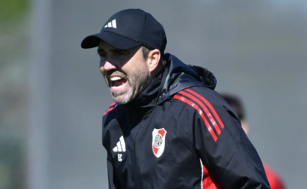 ¿Coudet planea cambios? La posible formación de River ante Bragantino por la Sudamericana 2026
