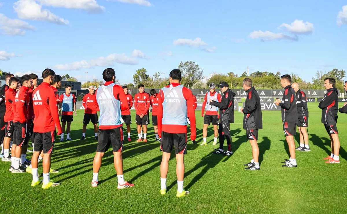 Una sola modificación: Coudet definió la lista de convocados de River para visitar a RB Bragantino