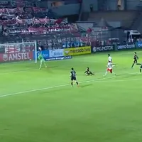 VIDEO: la espectacular atajada de Santiago Beltrán en los primeros minutos de River vs. Bragantino