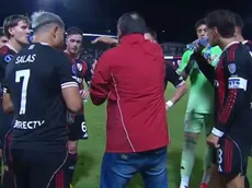 De la tranquilidad al enojo: qué le dijo Coudet a los jugadores en la pausa de rehidratación