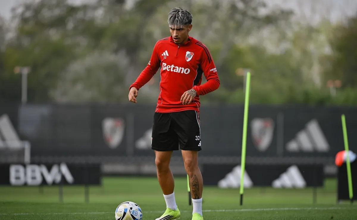 Gallardo casi no lo usó, sumó sus primeros minutos con Coudet y en River se ilusionan con que tenga rodaje