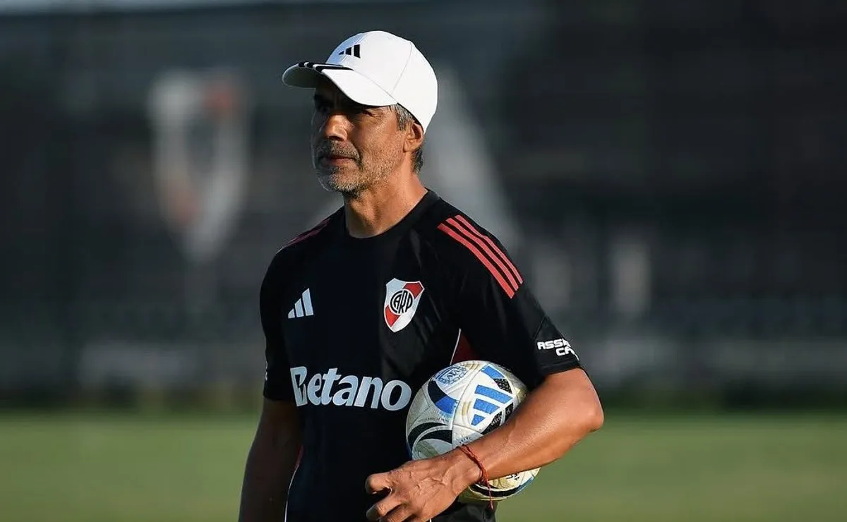 Escudero confirmó la formación de River.