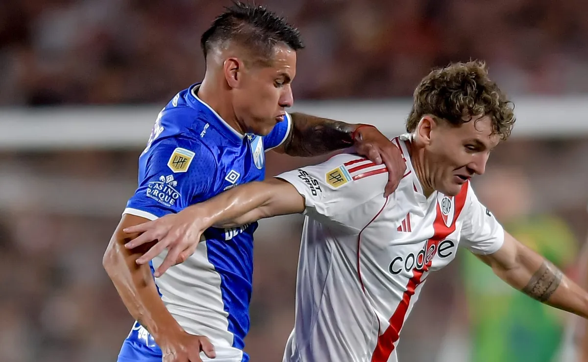 A qué hora juega River hoy vs. Atlético Tucumán y qué canal pasa el partido