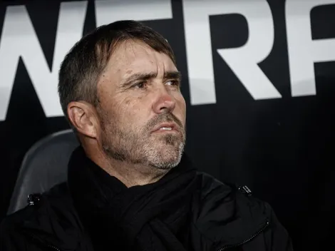 Coudet, muy enojado por el primer tiempo de River