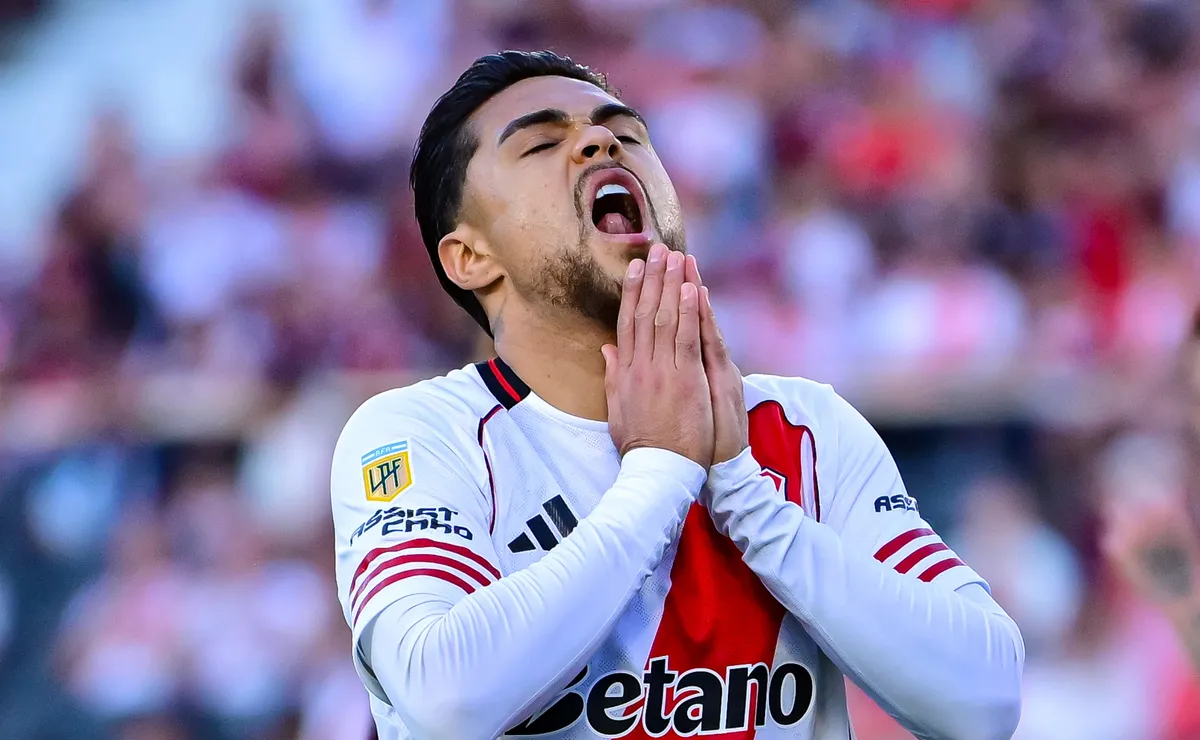 El defensor es baja para River.