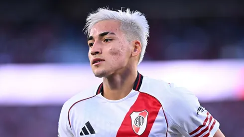Hubo un encuentro clave para hablar del delantero.
