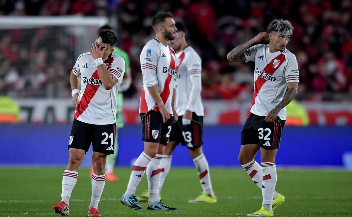 Tabla anual, la otra chance inmejorable que dejó pasar River: cómo quedó tras la derrota con Atlético Tucumán