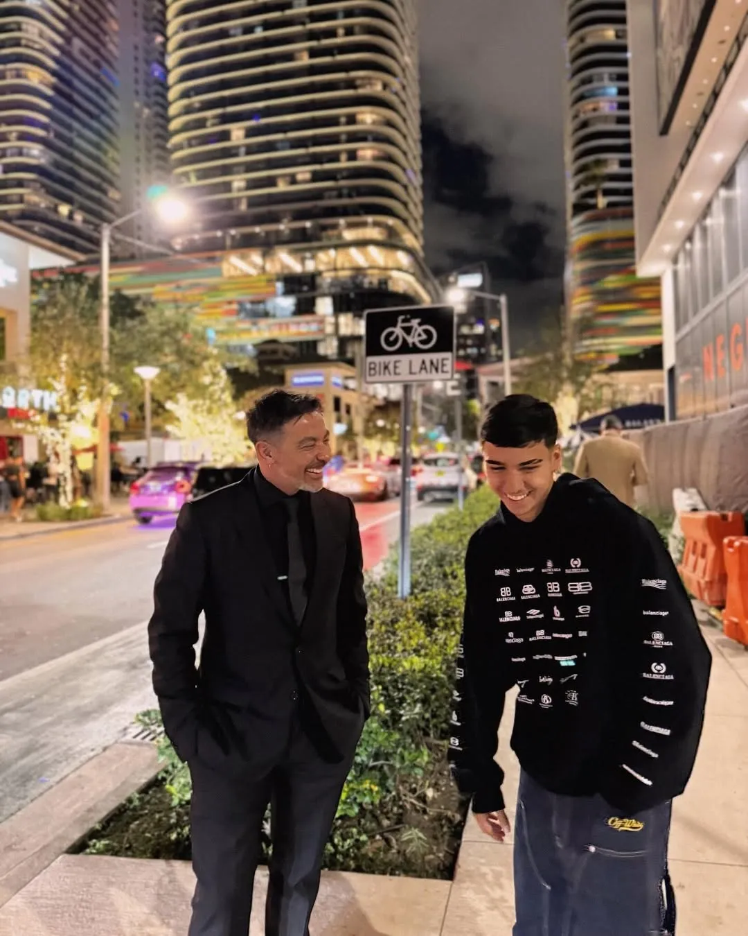 Lavezzi con su hijo Tomás.
