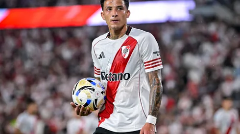 River avanza en la venta de Kevin Castaño.