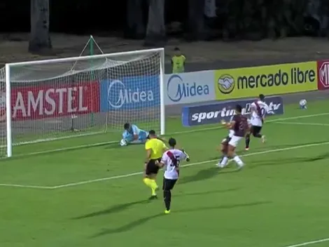 VIDEO | El penal errado de Juanfer Quintero ante Carabobo