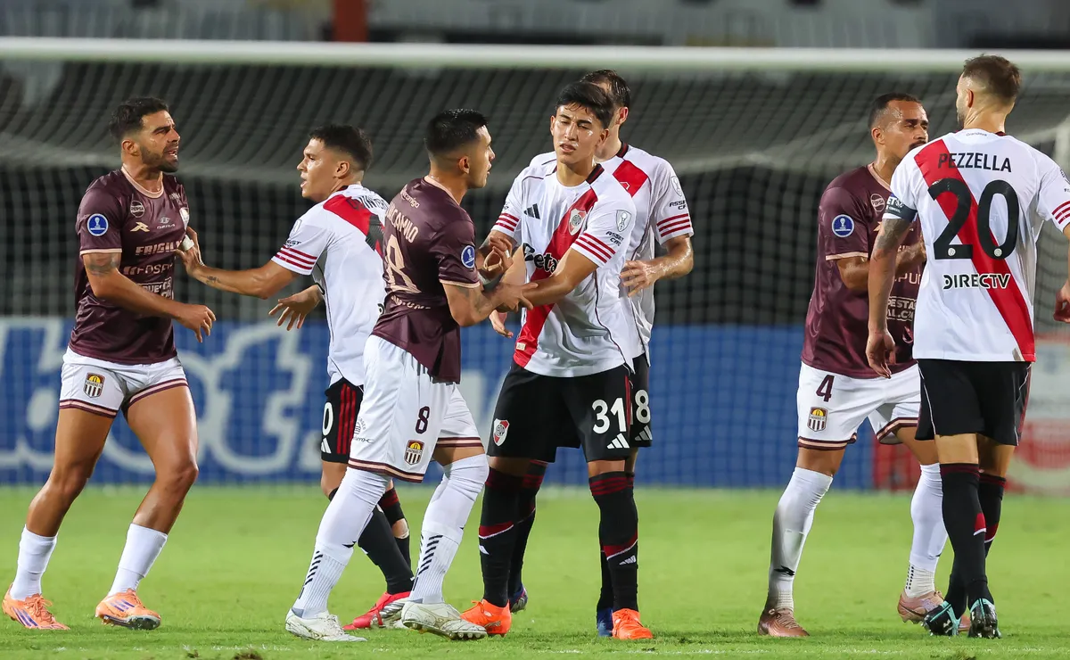 Seguí el minuto a minuto de River vs. Carabobo.