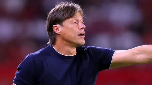 En River, Almeyda dirigió 60 partidos de los cuales ganó 29, empató 22 y perdió 9