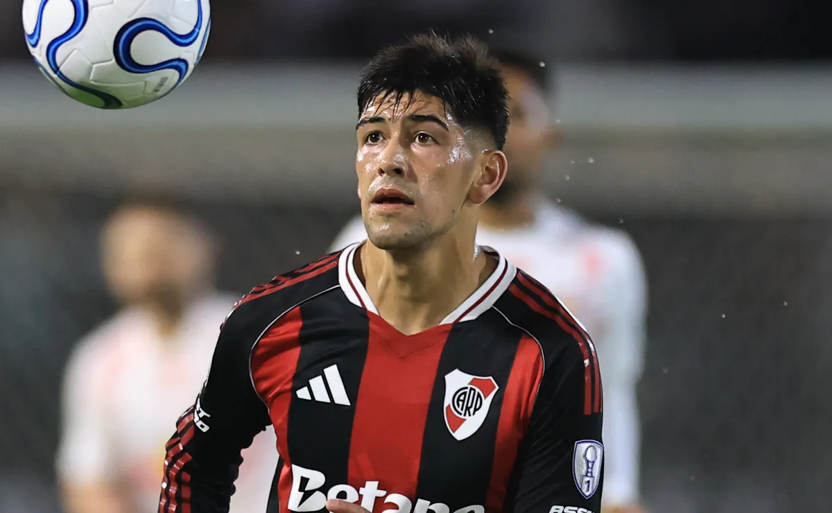 En Europa aseguran que un gigante de Italia viene a la carga por Lautaro Rivero y haría una oferta millonaria
