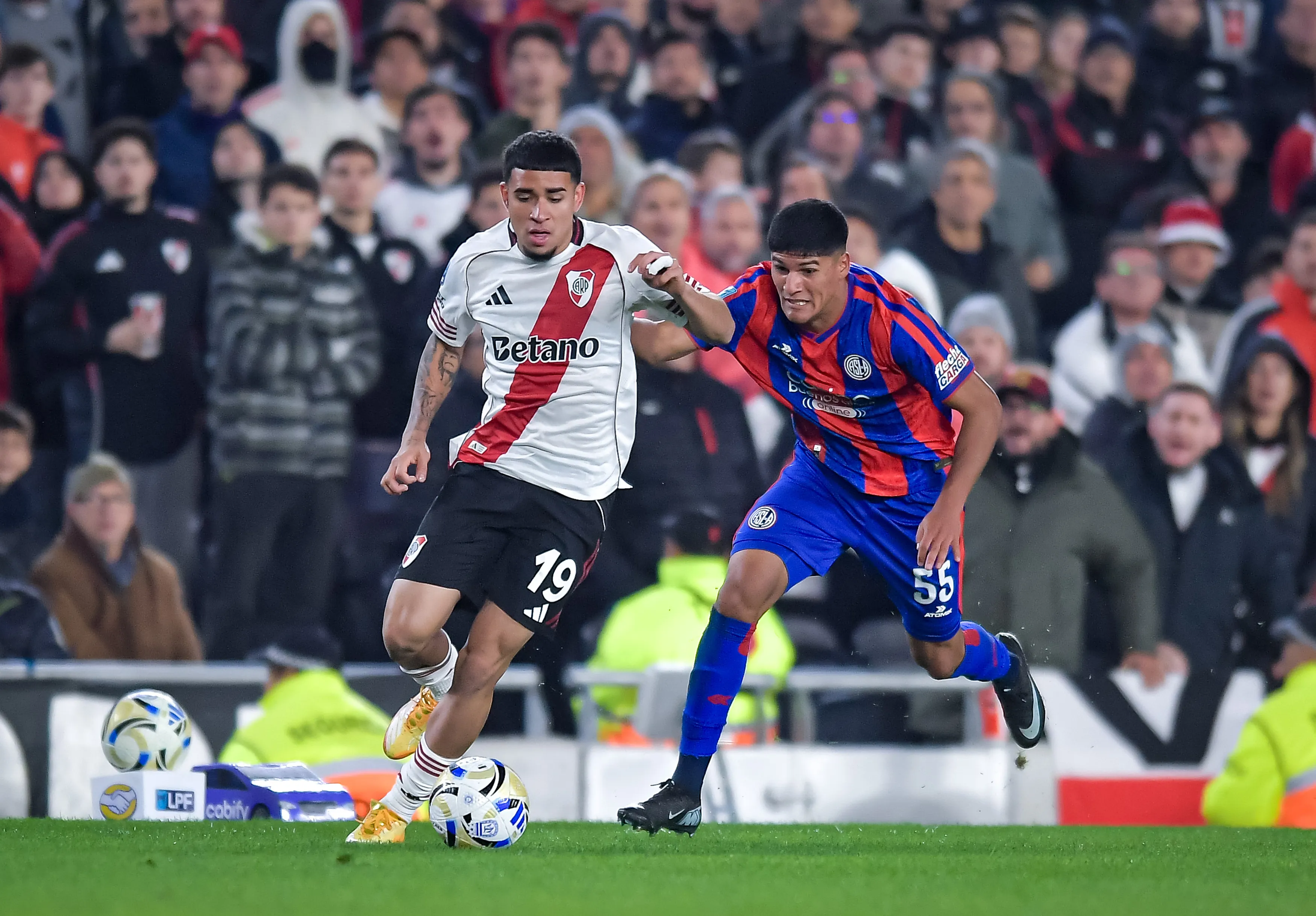River y una noche de locos ante San Lorenzo que terminó con triunfo por penales.