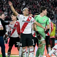 En medio de la controversia en River, Maxi Salas hizo un posteo para aclarar el pelotazo hacia los hinchas