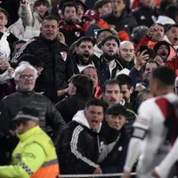 El Monumental en River vs. San Lorenzo: de los cantos contra los jugadores a la euforia en el gol de Juanfer
