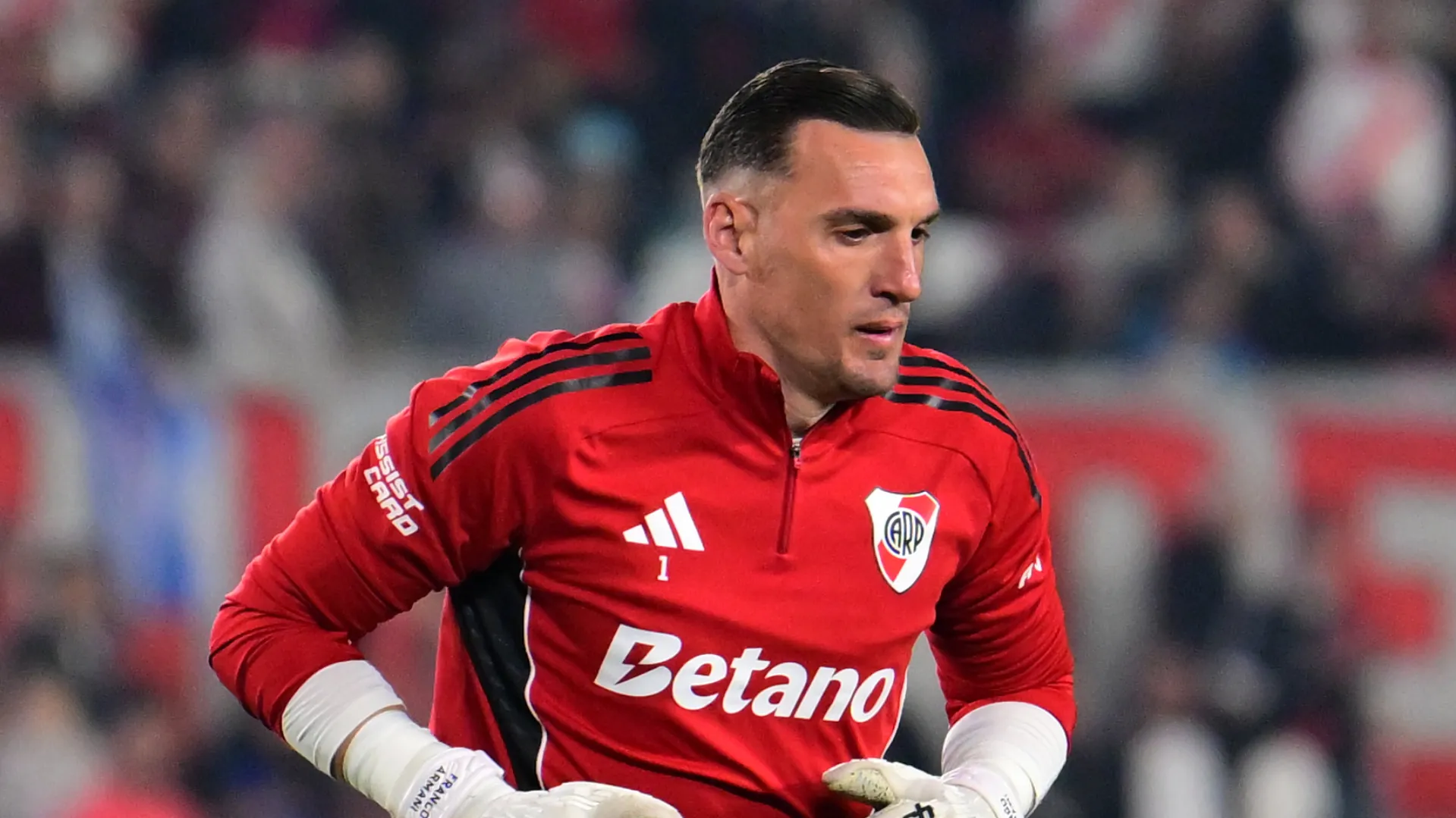 Armani vuelve a ser titular en River después de casi tres meses.
